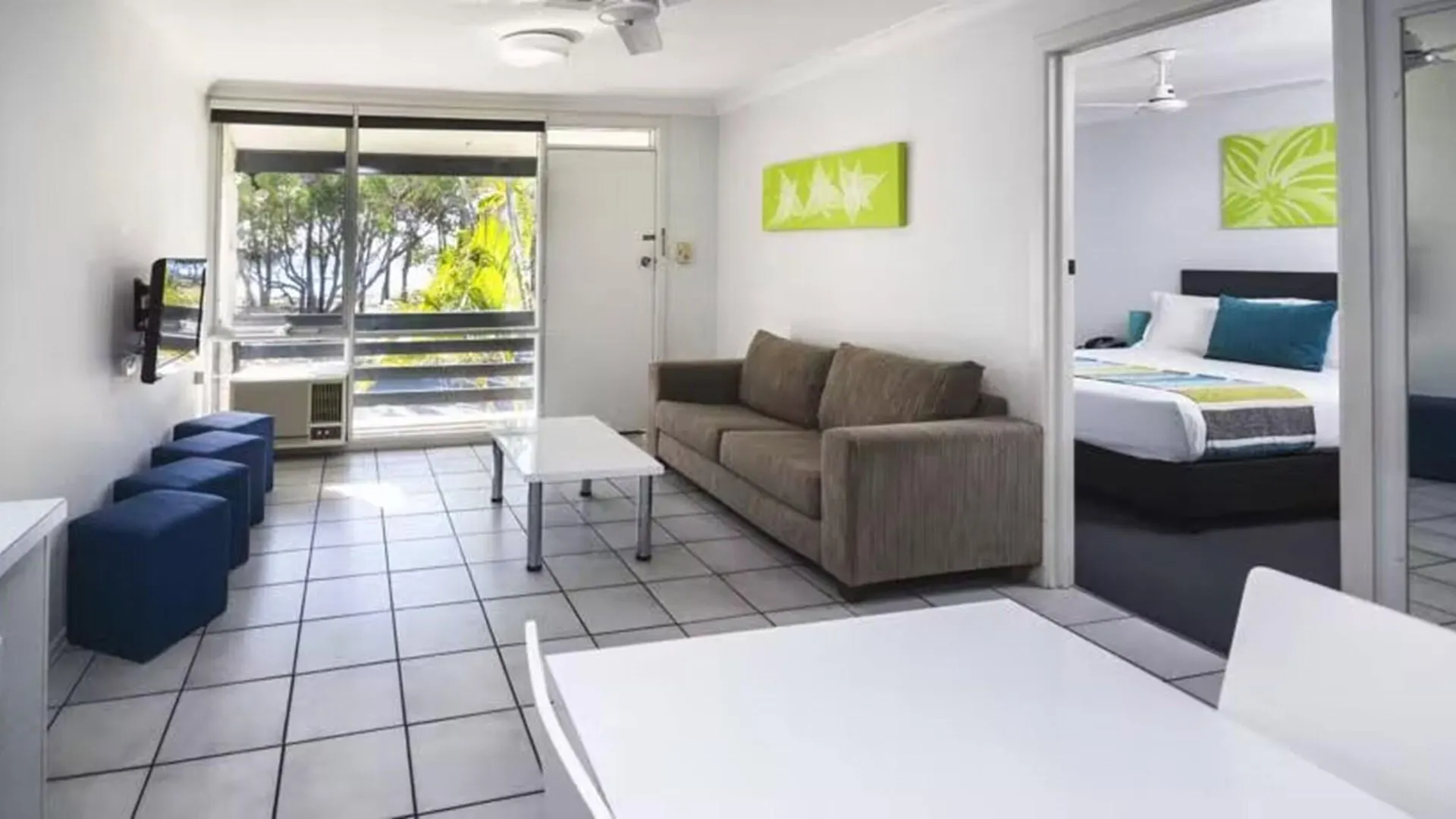 The Beach Motel Hervey Bay