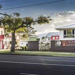 Golf Club Motel