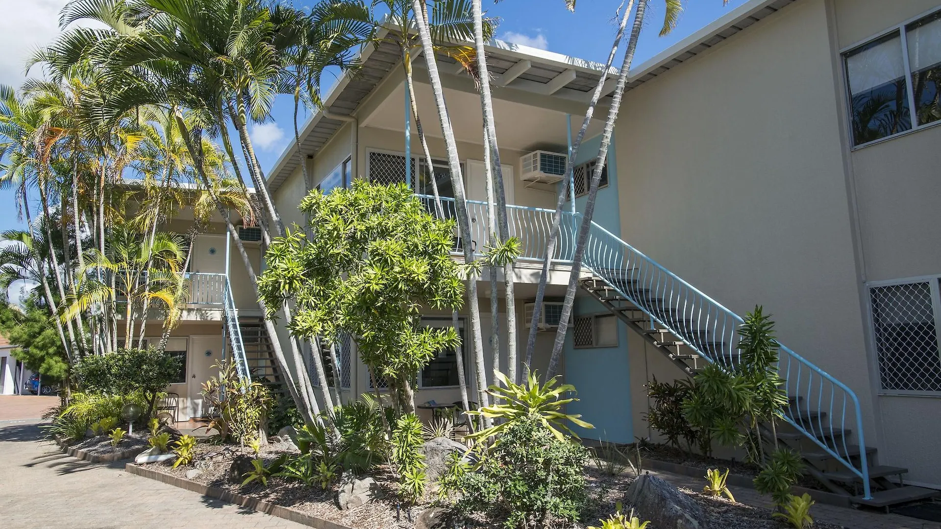 The Beach Motel Hervey Bay