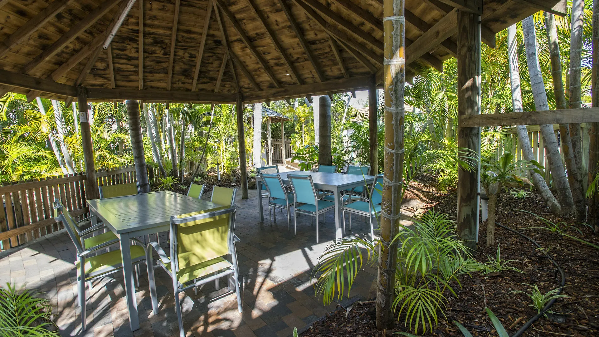 ***  The Beach Motel Hervey Bay Australia
